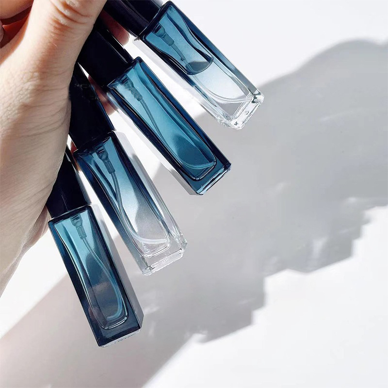 Botella vacía con atomizador d - Perfume Imperium Fragrance World reseña y precio