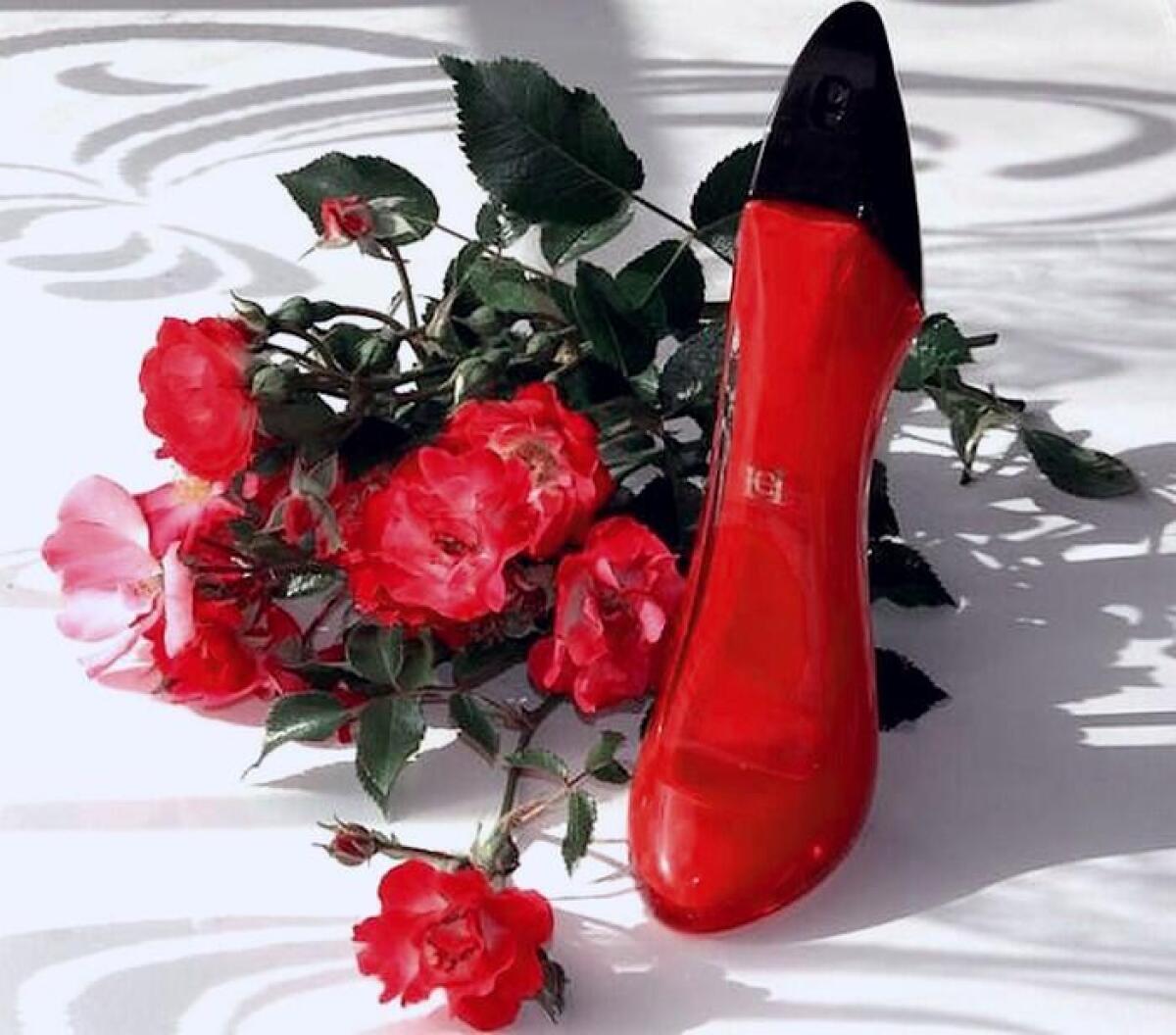Carolina Herrera Very Good Gir - Perfume Luxury Fragrance reseña y precio